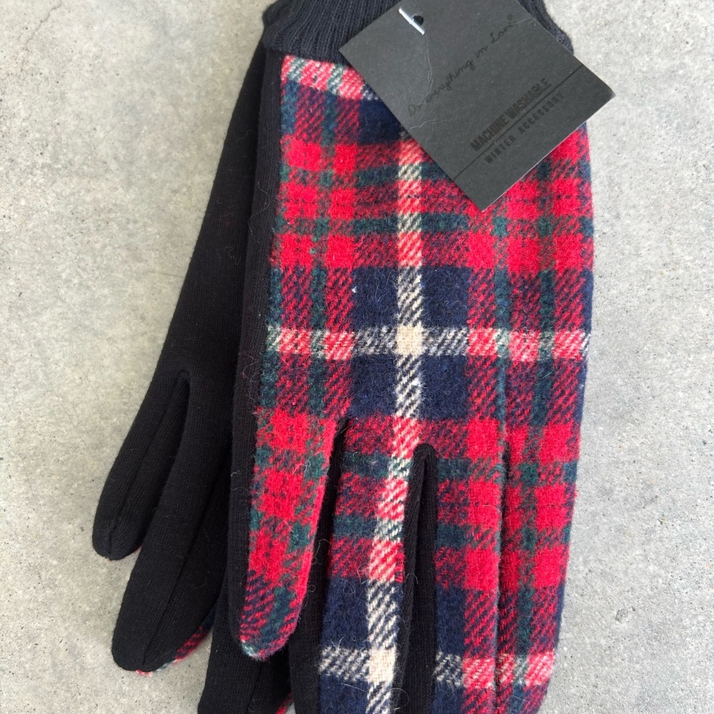 Plaid Wool Blend Gloves - Red and Black
